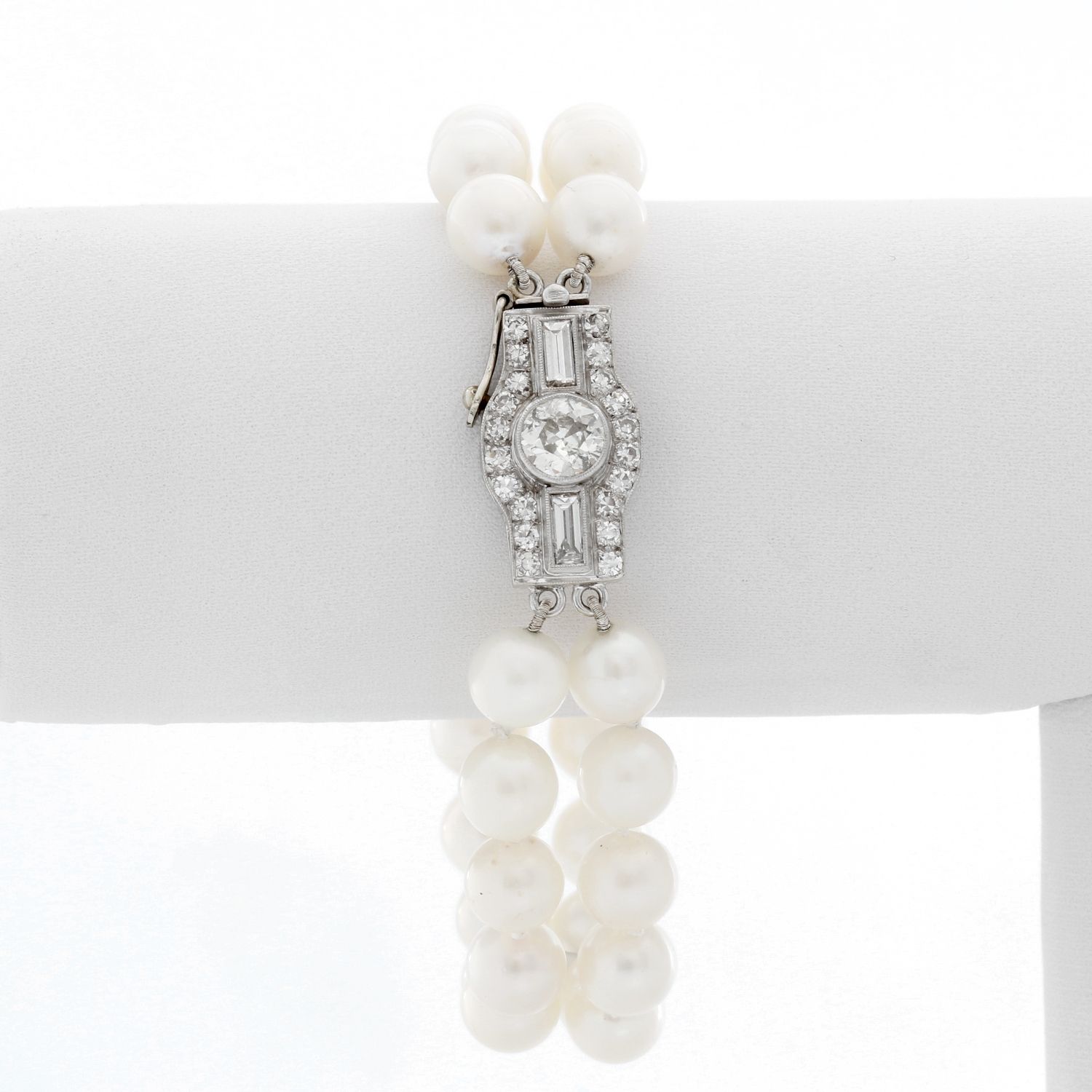 Lagos Two Strand Pearl Bracelet 001-330-00835 PL | Baxter's Fine Jewelry |  Warwick, RI